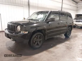 2015 Jeep Patriot Sport z VIN 1C4NJPBA0FD349694, wystawiony jako IAAI lot #42131058 z przebiegiem 126 411 mil mil oraz . Historia ofert i sprzedaży dostępna na DreamBid. Obrazek 2.