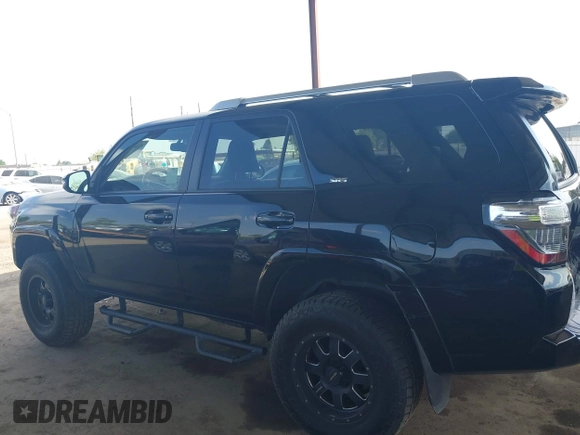 2018 Toyota 4Runner SR5 with VIN JTEBU5JR0J5607121, listed as a IAAI auction lot 42042949 with 156,625 mi miles and . Bid and sale history available at DreamBid. Image 14.
