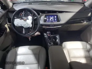 2023 Cadillac XT4 AWD Premium Luxury z VIN 1GYFZDR46PF126376, wystawiony jako Copart lot #51689955 z przebiegiem 50 490 mil mil oraz Szkoda całkowita • Salvage title. Historia ofert i sprzedaży dostępna na DreamBid. Obrazek 8.