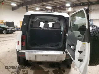 2020 Land Rover Defender SE with VIN SALEP7EU9L2022313, listed as a Copart auction lot 84724134 with 64,136 mi miles and Salvage title. Bid and sale history available at DreamBid. Image 6.