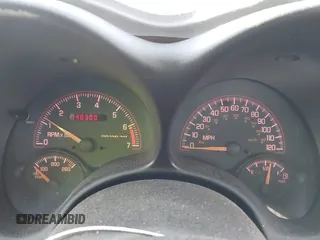 2005 Pontiac Grand Am SE with VIN 1G2NE52E75M151497, listed as a IAAI auction lot 40847757 with 140,300 mi miles. Bid and sale history available at carsss.com. Image 7.