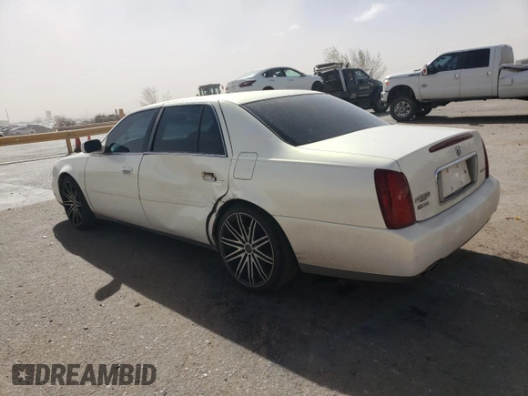 2004 Cadillac DeVille z VIN 1G6KD54Y54U181978, wystawiony jako Copart lot #47458905 z przebiegiem 145 708 mil mil oraz Szkody całkowita. Historia ofert i sprzedaży dostępna na DreamBid. Obrazek 2.