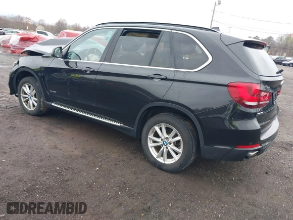 2014 BMW X5 xDrive35i z VIN 5UXKR0C51E0H26528, wystawiony jako IAAI lot #42027626 z przebiegiem 87 228 mil mil oraz . Historia ofert i sprzedaży dostępna na DreamBid. Obrazek 3.