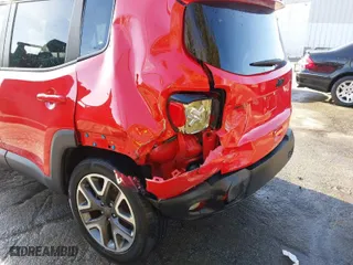 2018 Jeep Renegade Latitude with VIN ZACCJABB6JPH58130, listed as a IAAI auction lot 41451807 with 65,958 mi miles. Bid and sale history available at carsss.com. Image 6.