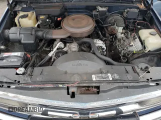 1994 Chevrolet Suburban z VIN 1GNFK16K4RJ348093, wystawiony jako Copart lot #87352784 z przebiegiem 118 442 mil mil oraz Nie do naprawy • Non repairable. Historia ofert i sprzedaży dostępna na DreamBid. Obrazek 12.