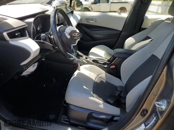 2019 Toyota Corolla Hatchback SE with VIN JTNK4RBE5K3005203, listed as a Copart auction lot 63676224 with 29,936 mi miles and Salvage Title. Bid and sale history available at carsss.com. Image 7.
