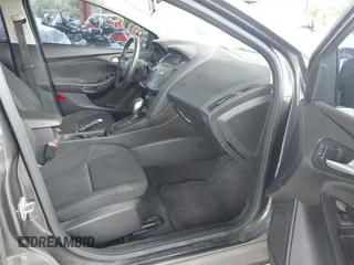 2015 Ford Focus SE with VIN 1FADP3F23FL247162, listed as a IAAI auction lot 42542583 with 95,852 mi miles and . Bid and sale history available at DreamBid. Image 5.