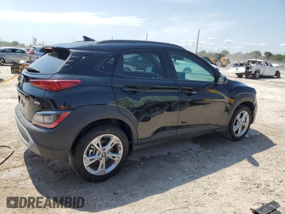 2023 Hyundai Kona SEL with VIN KM8K3CAB5PU010605, listed as a Copart auction lot 55762195 with 13,314 mi miles and Salvage Title. Bid and sale history available at DreamBid. Image 3.