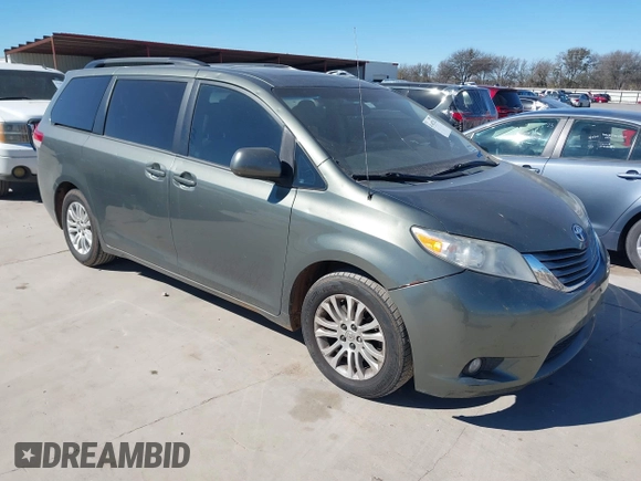 2013 Toyota Sienna XLE AAS with VIN 5TDYK3DCXDS379272, listed as a IAAI auction lot 41407282 with 240,491 mi miles and . Bid and sale history available at carsss.com. Image 1.