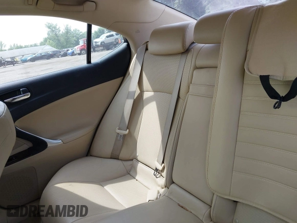 2006 Lexus IS 250 z VIN JTHCK262962002269, wystawiony jako IAAI lot #42508946 z przebiegiem Nie podano mil oraz . Historia ofert i sprzedaży dostępna na DreamBid. Obrazek 8.