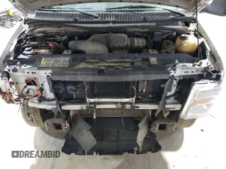 2008 Ford Econoline Passenger XL with VIN 1FBSS31L88DB04015, listed as a Copart auction lot 89138785 with 260,892 mi miles and Salvage Title. Bid and sale history available at DreamBid. Image 12.