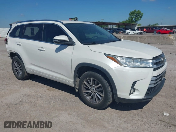 2018 Toyota Highlander SE with VIN 5TDKZRFH8JS548391, listed as a IAAI auction lot 42227742 with 79,782 mi miles and . Bid and sale history available at DreamBid. Image 1.