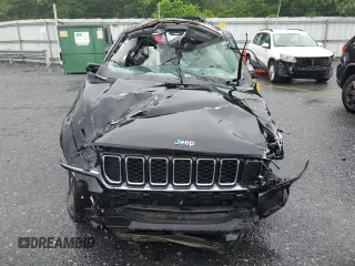 2024 Jeep Grand Cherokee z VIN 1C4RJYB68RC710716, wystawiony jako Copart lot #61194385 z przebiegiem Nie podano mil oraz Nie do naprawy • Non repairable. Historia ofert i sprzedaży dostępna na DreamBid. Obrazek 5.