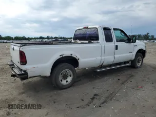 2005 Ford F-250 XL with VIN 1FTSX21P45ED31783, listed as a Copart auction lot 57981395 with 174,726 mi miles and Clean title. Bid and sale history available at DreamBid. Image 3.
