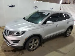 2017 Lincoln MKC Premiere with VIN 5LMCJ1C9XHUL19168, listed as a Copart auction lot 50961935 with 102,513 mi miles and Clean Title. Bid and sale history available at DreamBid. Image 1.