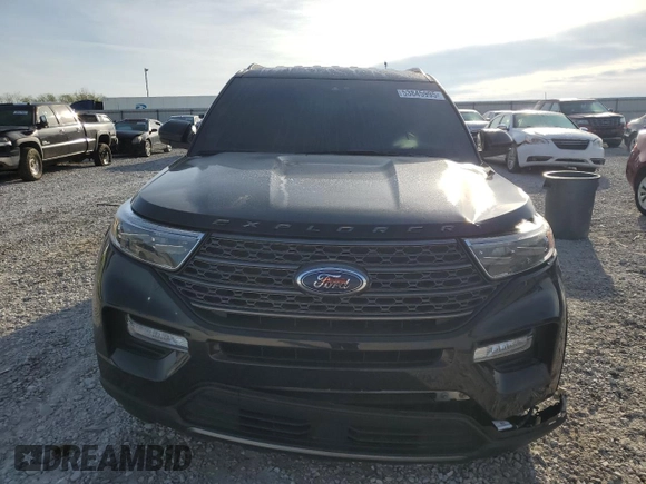 2023 Ford Explorer XLT with VIN 1FMSK8DH4PGA26521, listed as a Copart auction lot 53845995 with 47,588 mi miles and Salvage title. Bid and sale history available at DreamBid. Image 5.