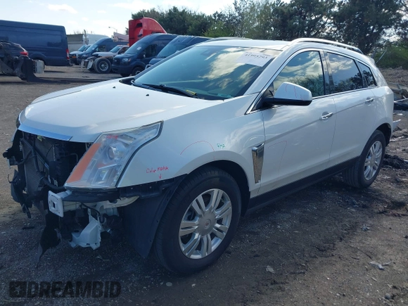 2014 Cadillac SRX Luxury Collection with VIN 3GYFNBE35ES581743, listed as a IAAI auction lot 41995293 with 140,987 mi miles. Bid and sale history available at carsss.com. Image 18.