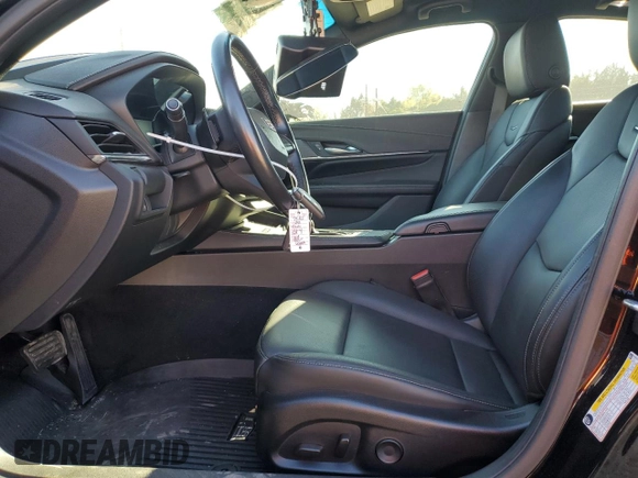 2022 Cadillac CT4 Premium Luxury z VIN 1G6DB5RKXN0124204, wystawiony jako Copart lot #80484414 z przebiegiem 46 004 mil mil oraz Szkoda całkowita • Salvage title. Historia ofert i sprzedaży dostępna na DreamBid. Obrazek 7.