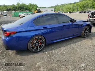 2022 BMW M5 z VIN WBS83CH03NCK43106, wystawiony jako Copart lot #60097435 z przebiegiem 189 mil mil oraz Szkoda całkowita • Salvage title. Historia ofert i sprzedaży dostępna na DreamBid. Obrazek 3.
