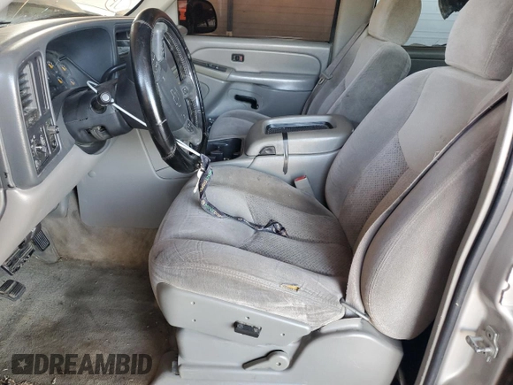 2005 Chevrolet Tahoe LS with VIN 1GNEC13V85R155366, listed as a Copart auction lot 60328405 with 421,272 mi miles and Salvage title. Bid and sale history available at DreamBid. Image 7.
