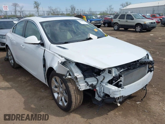 2016 Buick Regal Premium II with VIN 2G4GS5GXXG9189339, listed as a IAAI auction lot 42064953 with 36,216 mi miles. Bid and sale history available at carsss.com. Image 1.