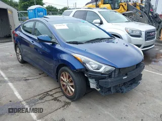 2015 Hyundai Elantra SE z VIN 5NPDH4AE2FH571187, wystawiony jako IAAI lot #42380310 z przebiegiem 123 337 mil mil oraz . Historia ofert i sprzedaży dostępna na DreamBid. Obrazek 1.