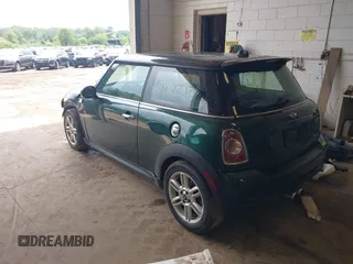 2011 MINI Hardtop S with VIN WMWSV3C59BTY12169, listed as a IAAI auction lot 42472128 with 81,303 mi miles and . Bid and sale history available at DreamBid. Image 3.
