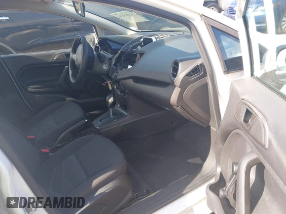 2014 Ford Fiesta S с VIN 3FADP4AJ7EM196217, выставлен на аукционе IAAI как лот 42263196 с пробегом Не указан миль и . История ставок и продаж доступна на DreamBid. Изображение 5.