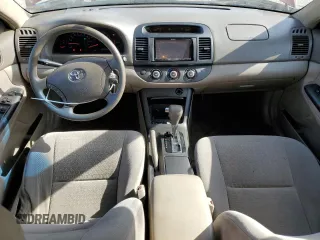 2005 Toyota Camry LE with VIN 4T1BF30K15U102011, listed as a Copart auction lot 54209895 with 192,166 mi miles and Salvage Title. Bid and sale history available at DreamBid. Image 8.