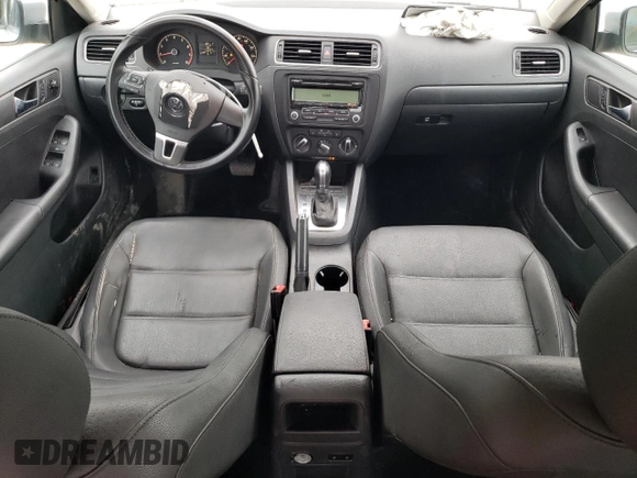 2011 Volkswagen Jetta SE with VIN 3VWDX7AJXBM342565, listed as a Copart auction lot 56193955 with 113,167 mi miles and Salvage title. Bid and sale history available at DreamBid. Image 8.