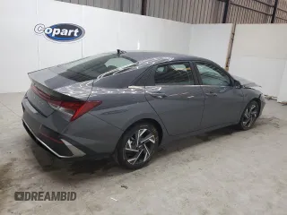 2025 Hyundai Elantra SEL Convenience with VIN KMHLS4DG3SU905006, listed as a Copart auction lot 51754915 with 10,054 mi miles and Clean Title. Bid and sale history available at DreamBid. Image 3.