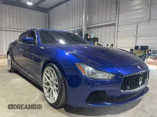 2014 Maserati Ghibli S Q4 z VIN ZAM57RTA0E1087454, wystawiony jako Copart lot #58608995 z przebiegiem 58 880 mil mil oraz Szkody całkowita. Historia ofert i sprzedaży dostępna na DreamBid. Obrazek 2.
