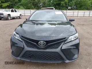 2019 Toyota Camry LE z VIN 4T1B11HK0KU739121, wystawiony jako IAAI lot #42372066 z przebiegiem 95 576 mil mil oraz . Historia ofert i sprzedaży dostępna na DreamBid. Obrazek 12.