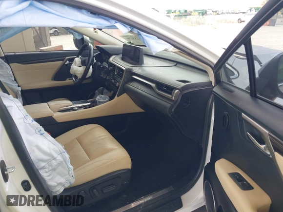2022 Lexus RX 350L Luxury z VIN JTJJZKEA8N2026796, wystawiony jako IAAI lot #42331201 z przebiegiem 46 865 mil mil oraz . Historia ofert i sprzedaży dostępna na DreamBid. Obrazek 5.