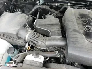 2019 Toyota Tacoma SR5 с VIN 5TFSZ5AN8KX186130, выставлен на аукционе Copart как лот 70950285 с пробегом 64 986 миль миль и Списание • Salvage title. История ставок и продаж доступна на DreamBid. Изображение 14.