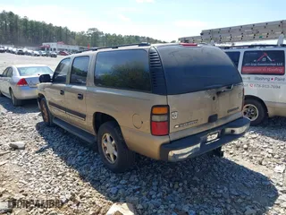 2005 Chevrolet Suburban LT with VIN 1GNEC16Z45J225720, listed as a IAAI auction lot 41896970 with 347,315 mi miles. Bid and sale history available at carsss.com. Image 3.