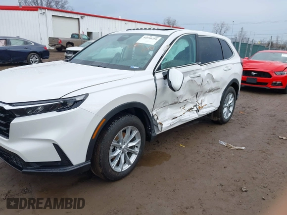 2025 Honda CR-V EX-L with VIN 5J6RS4H7XSL000321, listed as a IAAI auction lot 41530210 with 9,362 mi miles and . Bid and sale history available at DreamBid. Image 6.