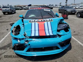 2020 Porsche 911 Carrera S with VIN WP0CB2A95LS263867, listed as a Copart auction lot 61477324 with 9,955 mi miles and Salvage Title. Bid and sale history available at carsss.com. Image 5.