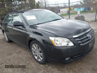 2005 Toyota Avalon XL with VIN 4T1BK36B15U048289, listed as a IAAI auction lot 42094366 with 160,991 mi miles. Bid and sale history available at carsss.com. Image 1.