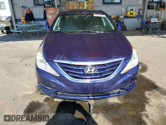 2013 Hyundai Sonata GLS z VIN 5NPEB4AC4DH521702, wystawiony jako Copart lot #56234855 z przebiegiem 111 191 mil mil oraz Szkoda całkowita • Salvage title. Historia ofert i sprzedaży dostępna na DreamBid. Obrazek 5.