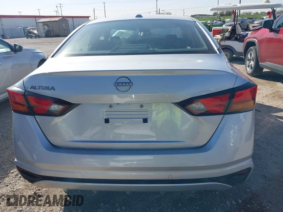 2025 Nissan Altima SV with VIN 1N4BL4DV7SN357393, listed as a IAAI auction lot 41842687 with 3,362 mi miles. Bid and sale history available at carsss.com. Image 15.