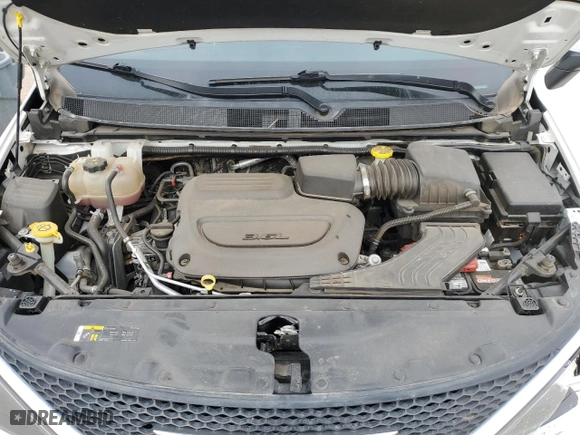 2021 Chrysler Voyager LXI with VIN 2C4RC1DG8MR533754, listed as a Copart auction lot 41495995 with 151,707 mi miles and Salvage Title. Bid and sale history available at carsss.com. Image 13.