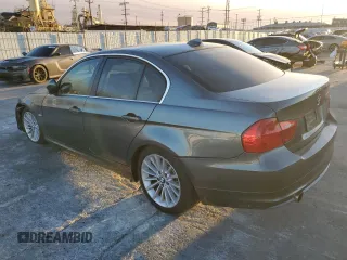 2009 BMW 3 Series 335i z VIN WBAPM73559A367676, wystawiony jako Copart lot #87549855 z przebiegiem 110 704 mil mil oraz Szkoda całkowita • Salvage title. Historia ofert i sprzedaży dostępna na DreamBid. Obrazek 2.