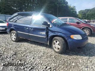 2005 Dodge Caravan SXT with VIN 1D4GP45R75B433581, listed as a Copart auction lot 66086095 with 98,096 mi miles and Salvage title. Bid and sale history available at DreamBid. Image 4.