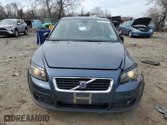 2008 Volvo C30 Version 1.0 z VIN YV1MK672582068049, wystawiony jako Copart lot #49719115 z przebiegiem 103 018 mil mil oraz Szkody całkowita. Historia ofert i sprzedaży dostępna na DreamBid. Obrazek 5.