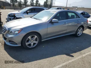 2014 Mercedes-Benz E 350 Luxury z VIN WDDHF8JB8EA984182, wystawiony jako Copart lot #60264335 z przebiegiem 96 293 mil mil oraz Szkoda całkowita • Salvage title. Historia ofert i sprzedaży dostępna na DreamBid. Obrazek 1.