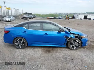 2021 Nissan Sentra SR z VIN 3N1AB8DV3MY322827, wystawiony jako IAAI lot #42145732 z przebiegiem 39 691 mil mil oraz . Historia ofert i sprzedaży dostępna na DreamBid. Obrazek 13.