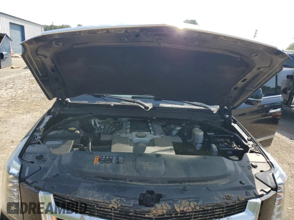 2018 Cadillac Escalade Luxury with VIN 1GYS3BKJ9JR253391, listed as a Copart auction lot 57658795 with Not provided miles and Salvage title. Bid and sale history available at DreamBid. Image 12.