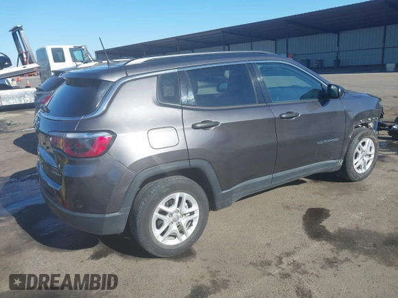 2021 Jeep Compass Sport с VIN 3C4NJCAB5MT572145, выставлен на аукционе IAAI как лот 41415198 с пробегом 27 186 миль миль и . История ставок и продаж доступна на DreamBid. Изображение 4.
