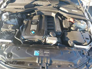 2009 BMW 5 Series 528i with VIN WBANU53589C120488, listed as a IAAI auction lot 41828723 with 178,159 mi miles and . Bid and sale history available at carsss.com. Image 10.